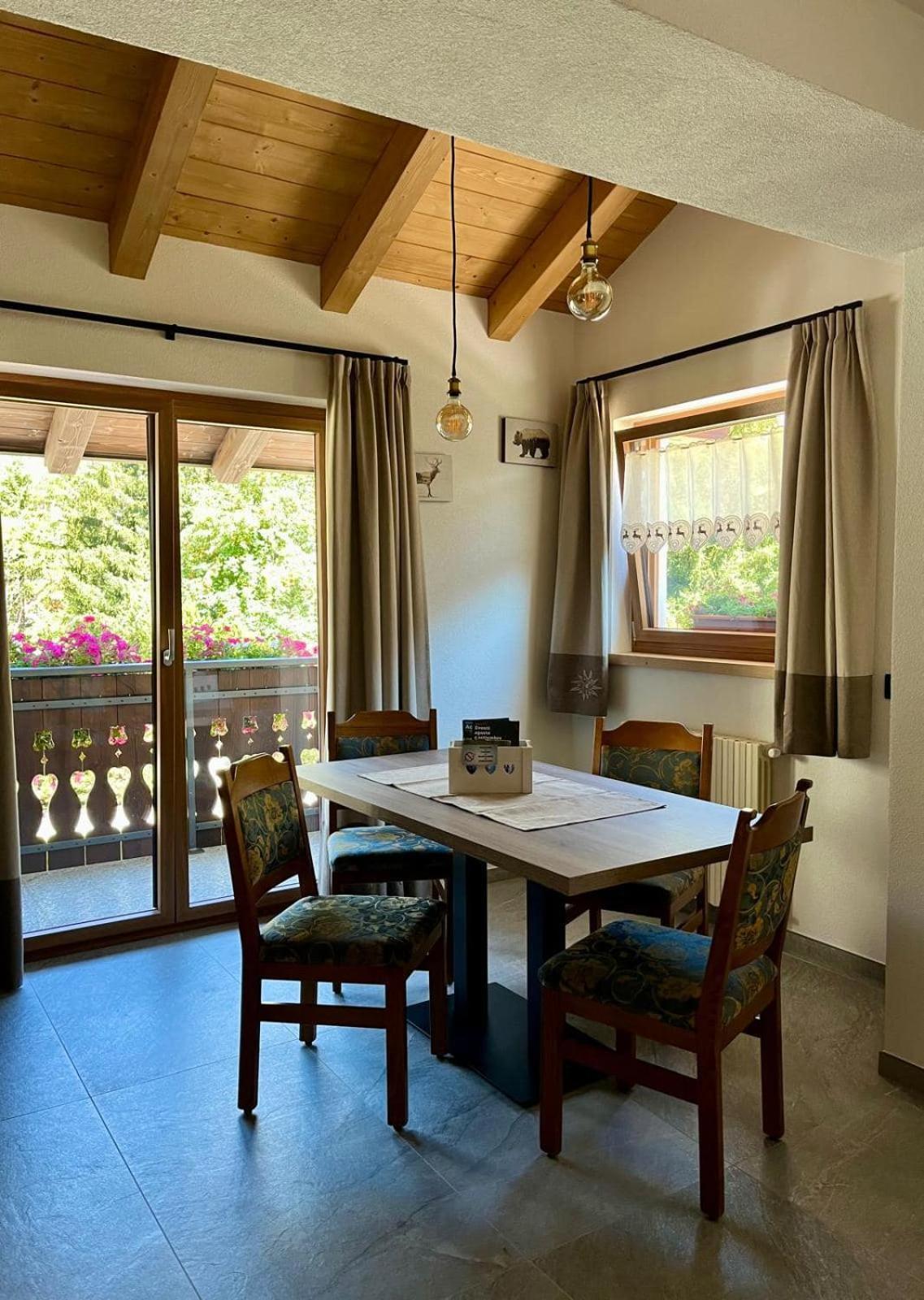 Rosengarden Alpine Residence Pradelle Bagian luar foto