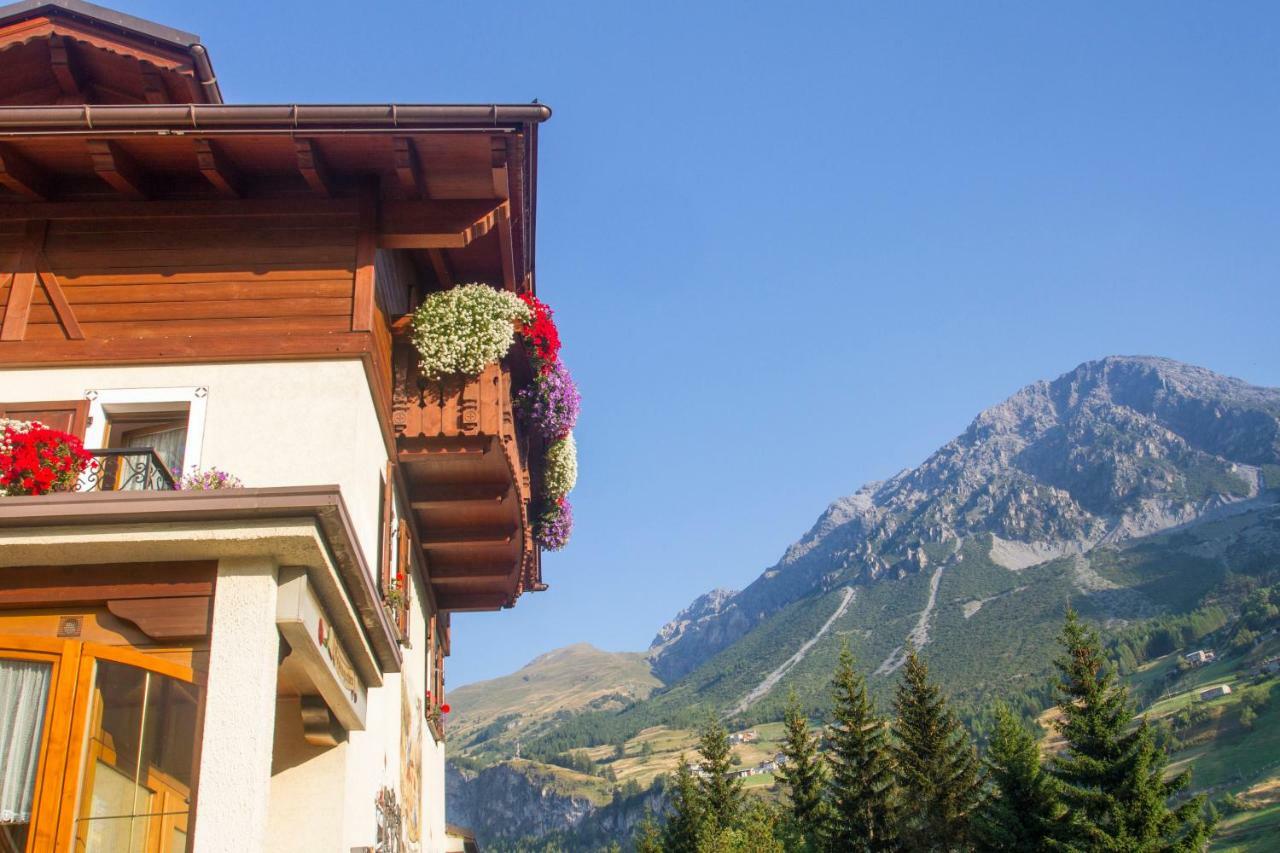 Rosengarden Alpine Residence Pradelle Bagian luar foto
